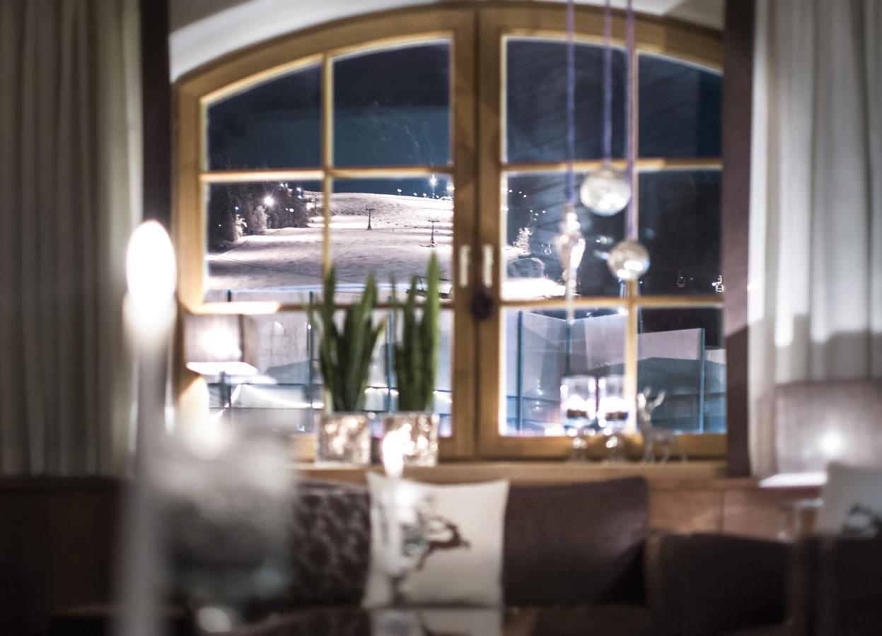 Alpines Gourmet Hotel Montanara Flachau Exterior photo